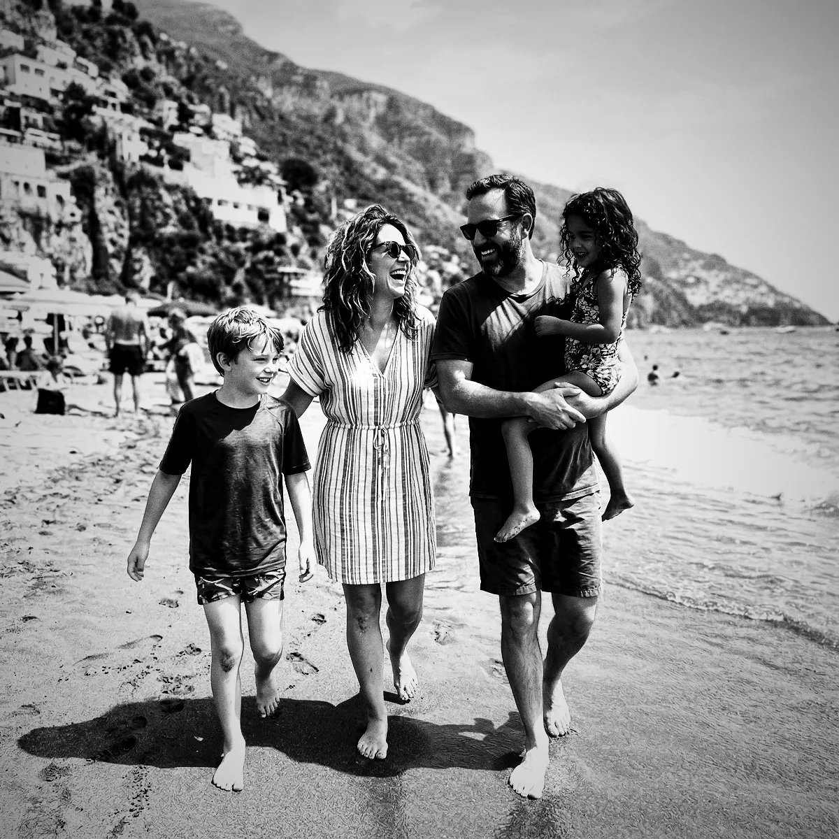 Noir photo filter example